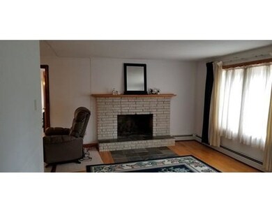 18 Lee St, Lancaster, MA 01523 - photo 4