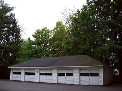 Garage.
