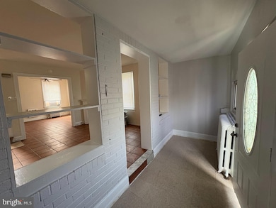 198 W Thelma St, Philadelphia, PA 19140 - photo 5