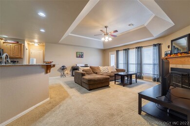 821 W 149th St S, Glenpool, OK 74033 - photo 5