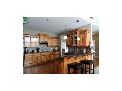 Beautiful and Elaborate Kitchen....at an affordabl
