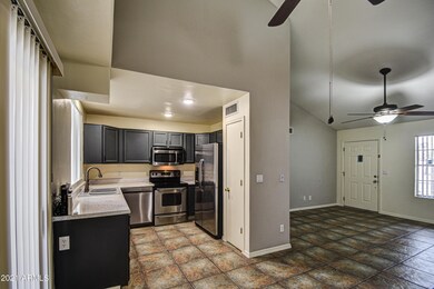 Kitchen 7