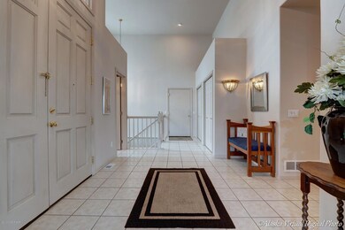 Generous front entry area, View 1