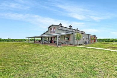 6488 Dripping Springs Rd, Sherman, TX 75090 - photo 2