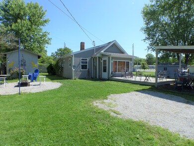 954 Charles St, Logan, OH 43138 - photo 3