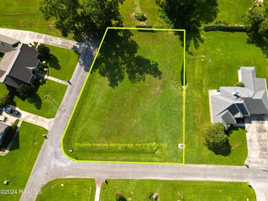 Property lines drawn approximates