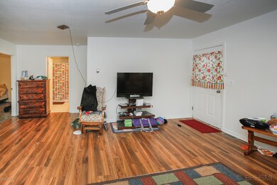 12485 pine lake rd-105