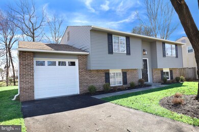 4310 Rolling Stone Way, Alexandria, VA 22306 - photo 3