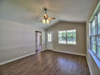 46 Eighth Ave, Crawfordville, FL 32327 - photo 4