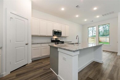 17111 Crimson Crest Dr, Conroe, TX 77302 - photo 5