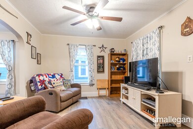 889 Fleming Avenue (6)