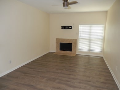 8601 Park Ln unit 312C, Dallas, TX 75231 - photo 3