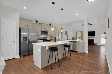 6939 Running Fox Rd, Hope Mills, NC 28348 - photo 4