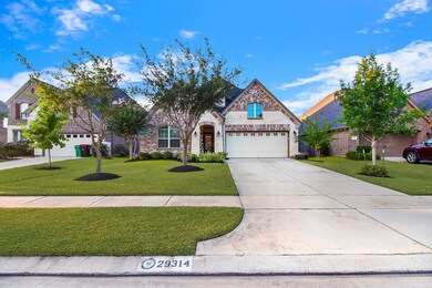 Plenty of space for multiple cars on the driveway!