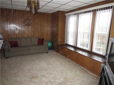 691 Payne Ave, North Tonawanda, NY 14120 - photo 5