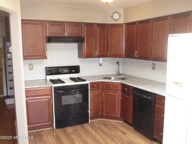 202 Goldmine Ln, Old Bridge, NJ 08857 - photo 2