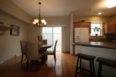 2777 Crinkle Root Dr, Fitchburg, WI 53711 - photo 7