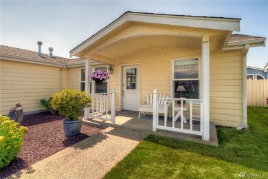 315 Oak St SW unit 49, Orting, WA 98360 - photo 3