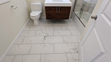 1084 Chestnut St unit 2, Newton Upper Falls, MA 02464 - photo 2