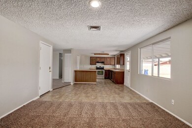 1912 W Dartmouth St (7)