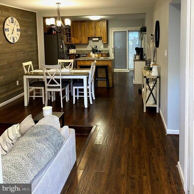 1536 Marlborough Ct unit 35, Crofton, MD 21114 - photo 3