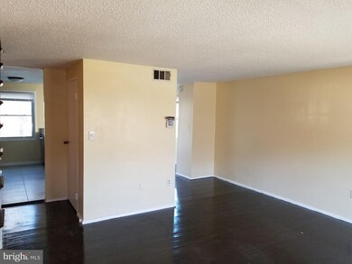 6408 Falkirk Rd, Idlewylde, MD 21239 - photo 3