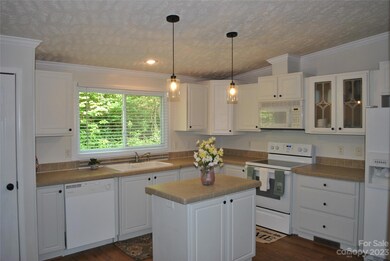 55 Farmstead Rd, Leicester, NC 28748 - photo 6