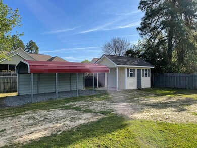 709 46th St E, Tifton, GA 31794 - photo 6