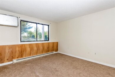 172 Lita Ln, Newmarket, NH 03857 - photo 6