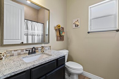 13753 Blackburn Ave.-6