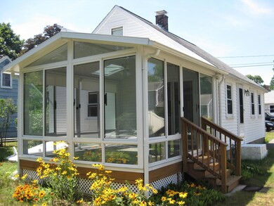 10 Winslow St, Buzzards Bay, MA 02532 - photo 6