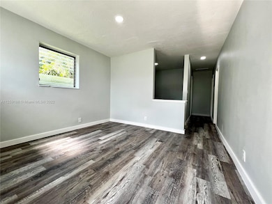 2318 Freedom St unit 8, Hollywood, FL 33020 - photo 3