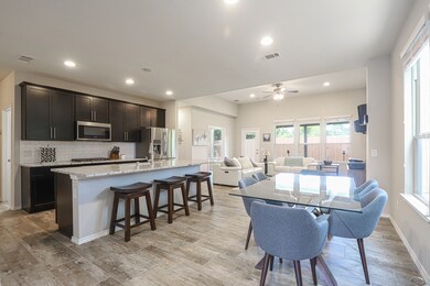 1921 Barrel Oak Dr, Houston, TX 77080 - photo 7