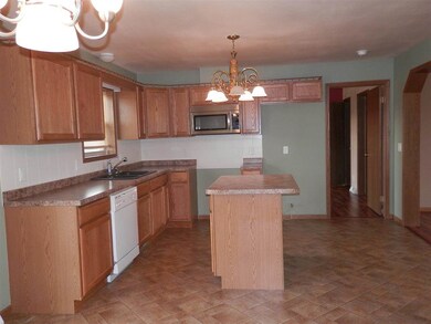 107 Spruce Park Dr, Potosi, WI 53820 - photo 4