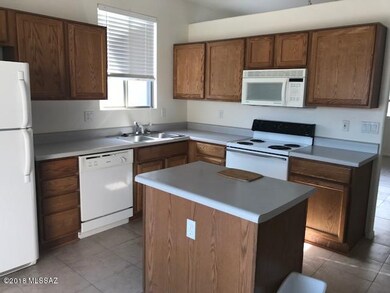 8874 S Desert Valley Way, Tucson, AZ 85747 - photo 6