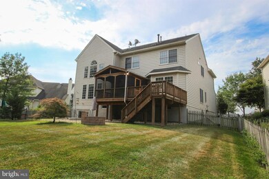 25460 Carrington Dr, Chantilly, VA 20152 - photo 2