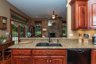 19657 W Sharp Rd, Elwood, IL 60421 - photo 7