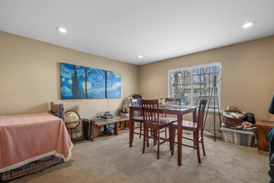 19 Cortland Dr, Minot, ND 58703 - photo 7