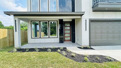 3437 Rebecca St, Houston, TX 77021 - photo 4