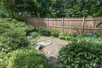 65 Broad St, Portsmouth, NH 03801 - photo 7