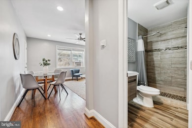 909 19th St NE unit 2, Washington, DC 20002 - photo 6