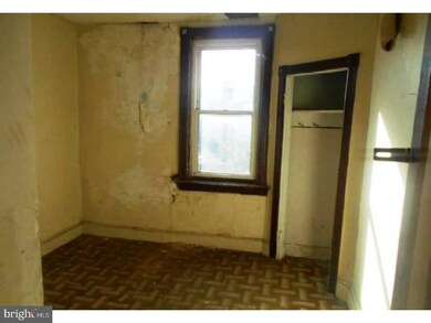 922 Kimber St, Camden, NJ 08102 - photo 5