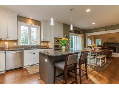 7 Amber Ln, Bedford, NH 03110 - photo 4