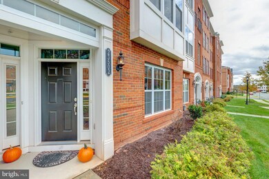 23502 Belvoir Woods Terrace unit 1801, Ashburn, VA 20148 - photo 3