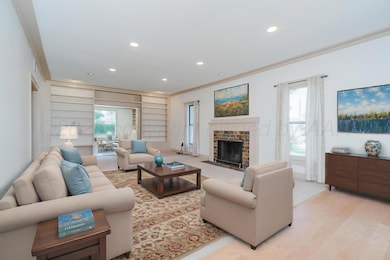 Living Room (Virtually Staged)