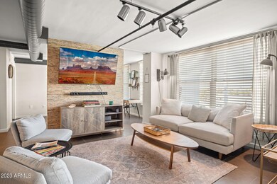 5-web-or-mls-535 W Thomas Rd apt 513 - 0