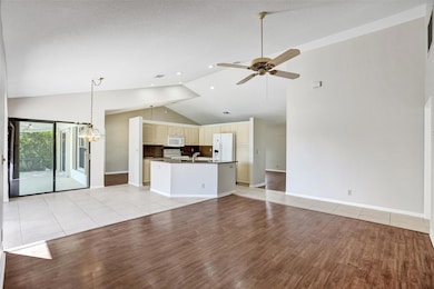 9215 Sun Pointe Dr, Boynton Beach, FL 33437 - photo 5