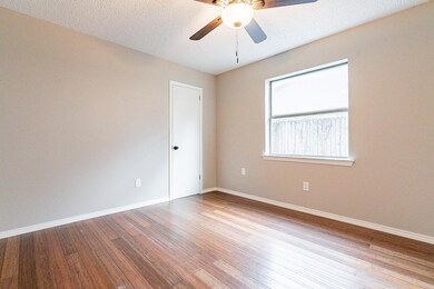 1608 Knoxville Dr, Bedford, TX 76022 - photo 7