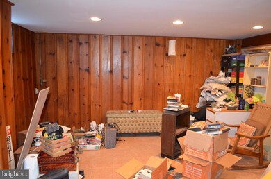 8635 Willow Oak Rd, Parkville, MD 21234 - photo 5