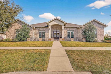 428 Mayberry St, Cantonment, FL 32533 - photo 4